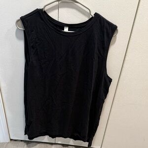 lululemon athletica Black Muscle Side Slit Tank. Cotton Size 12